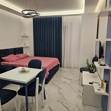Ajsli Apartament * Golem (Tirana)